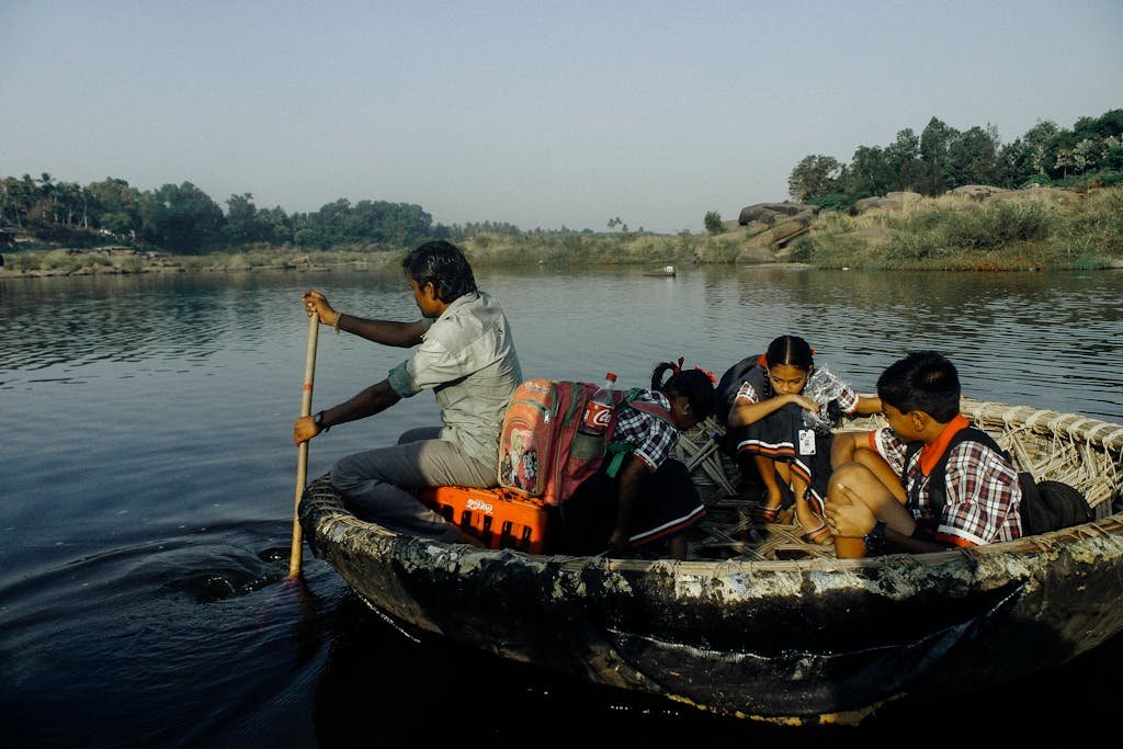 How To Travel When You Are Poor Or In Your 20s