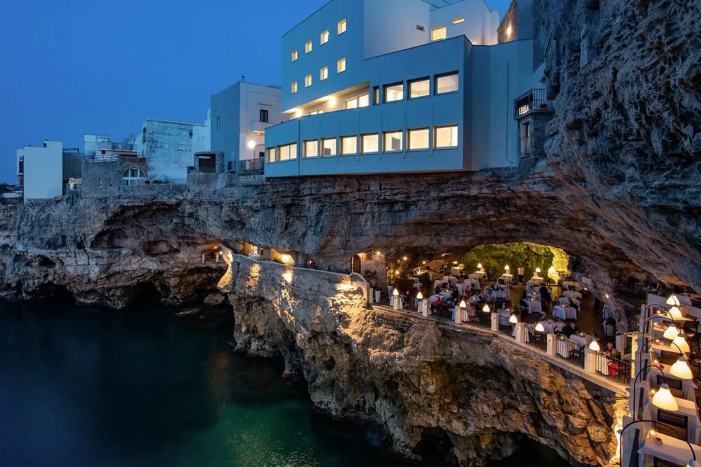 Restaurants with a View in Bari