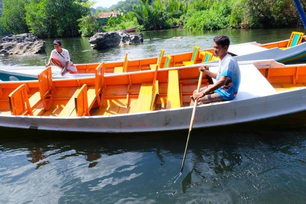 Ride a Boat Around Lake Ypacaraí