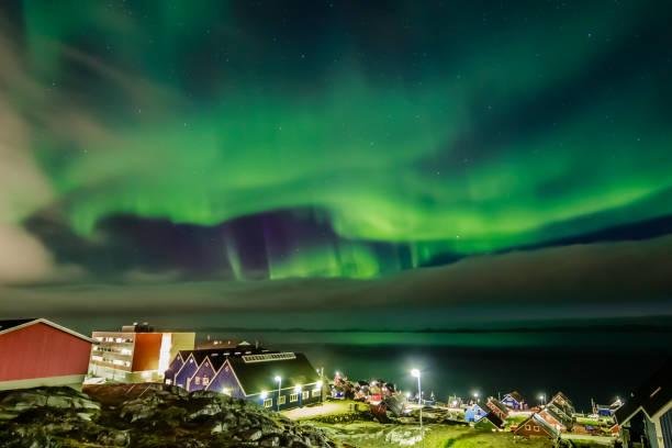 Chasing the Northern Lights A Magical Arctic Experience