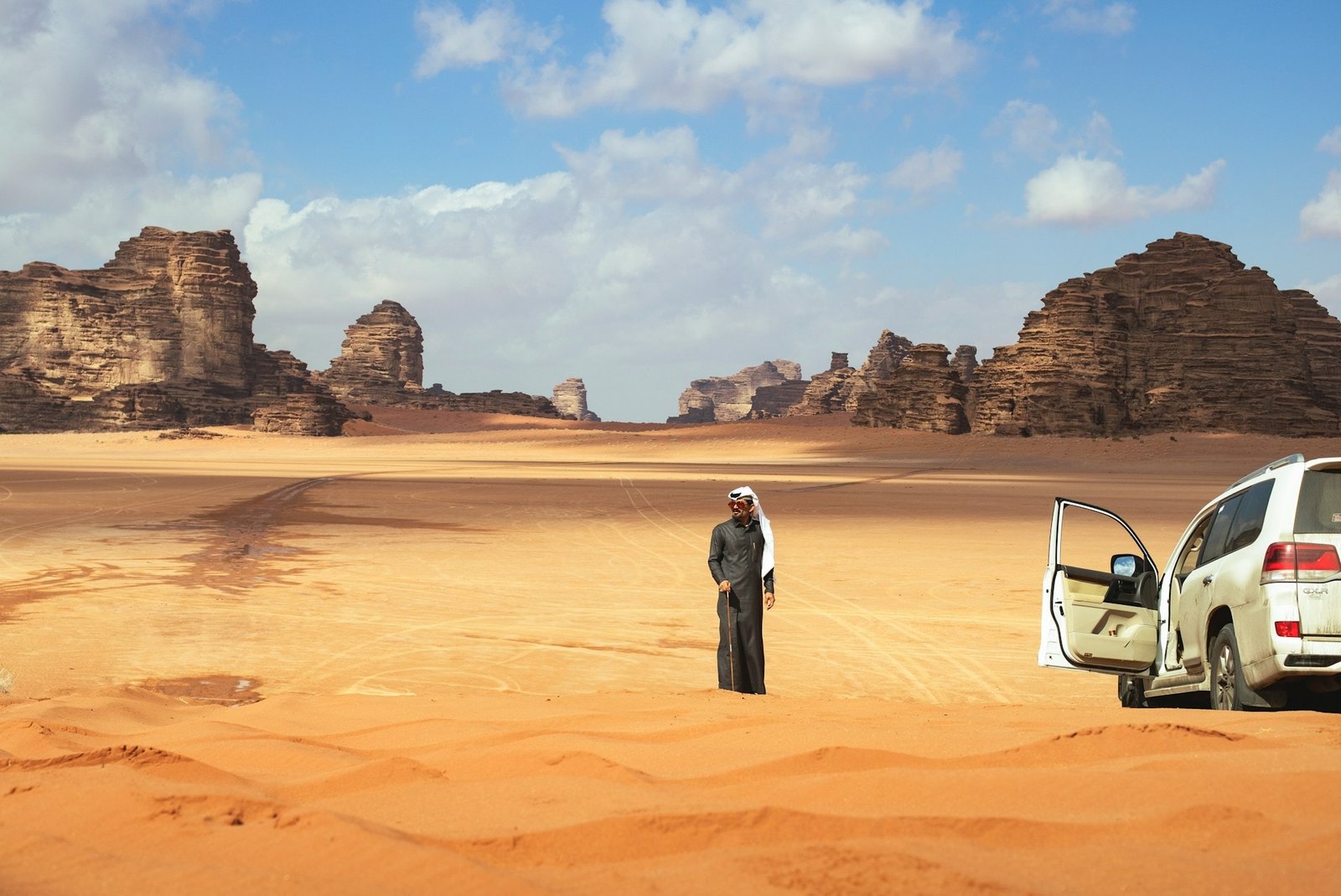 Can Tourists Visit NEOM? Explore Saudi Arabia’s Future 3 15de669e 0c47 440e 9cf5 e442d45f2089