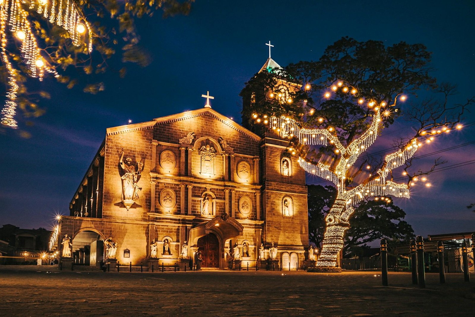 Top 10 Oldest Churches in the Philippines: