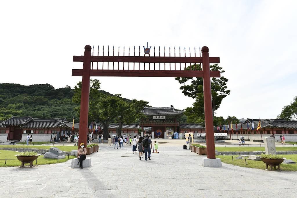 Hwaseong Haeunggung Palace Experience
